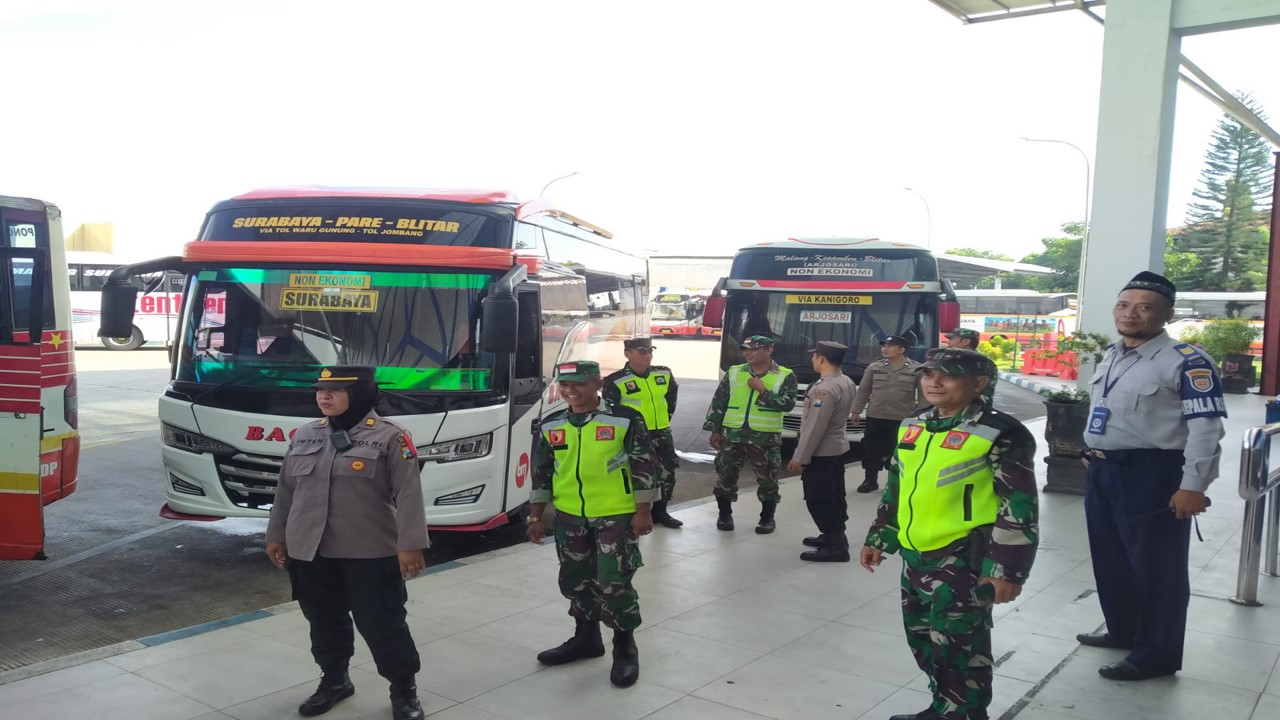 Pengamanan Jalan Raya